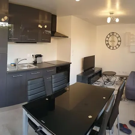 Apartament Proche Disneyland Et Paris *